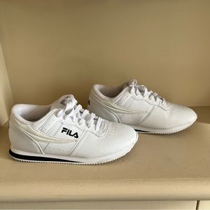 White Fila Trainer Tennis Shoes